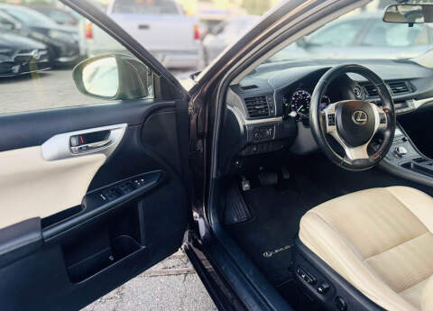 2013 Lexus CT 200h
