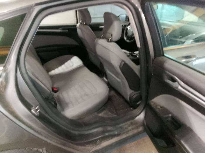 2014 Ford Fusion S