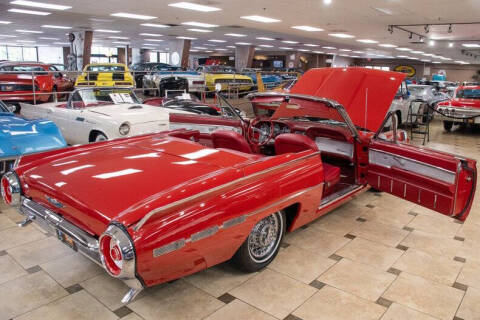 1962 Ford Thunderbird