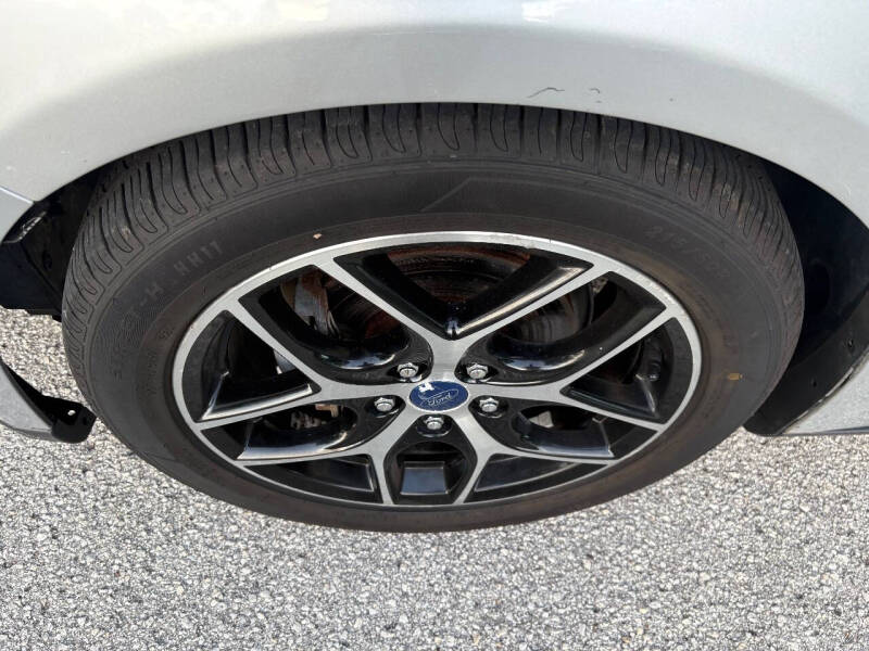2017 Ford Focus SEL