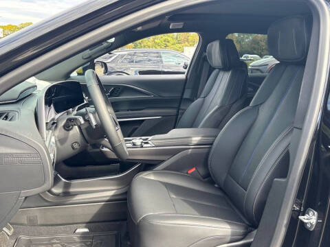 2026 Cadillac LYRIQ-V