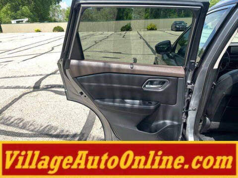 2021 Nissan Rogue SL