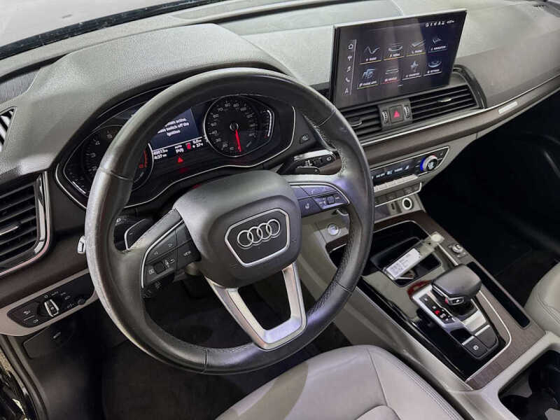 2022 Audi Q5 quattro S line Premium 45 TFSI