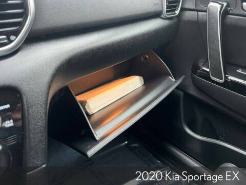 2020 Kia Sportage EX