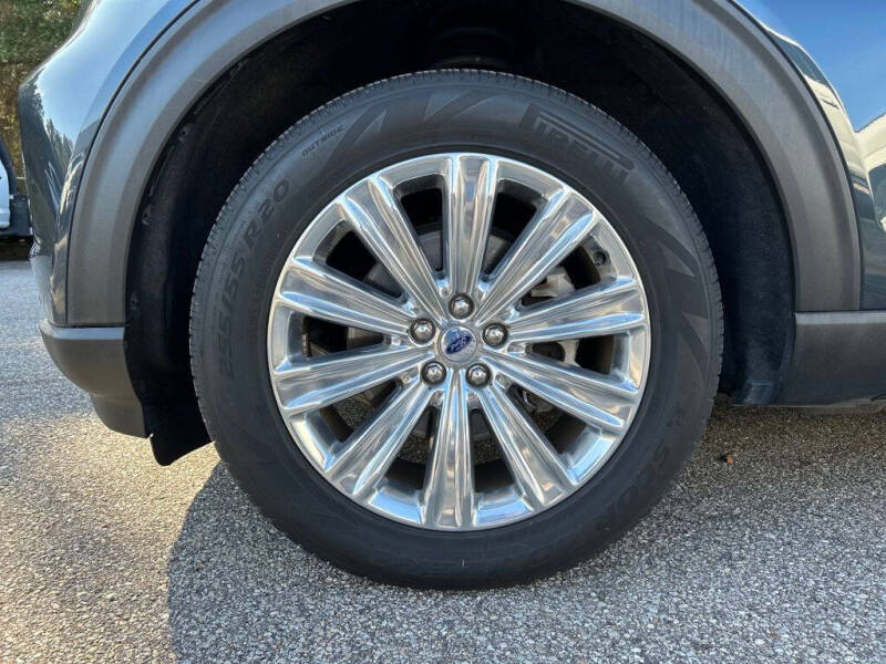 2022 Ford Explorer Limited