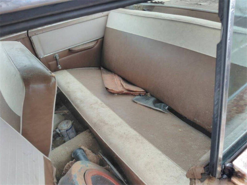 1961 Chrysler 2 DR-Hardtop