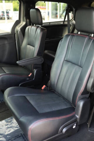 2016 Dodge Grand Caravan R/T
