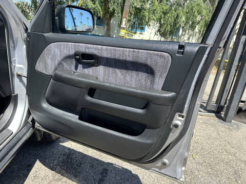 2004 Honda CR-V LX