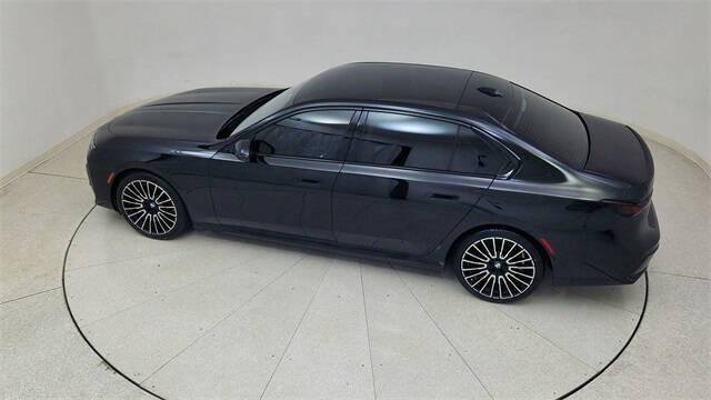 2024 BMW 7 Series 740i