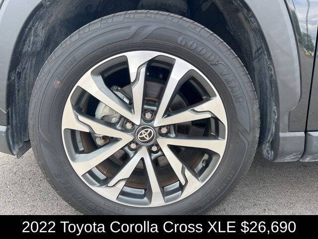 2022 Toyota Corolla Cross XLE