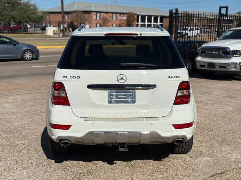 2009 Mercedes-Benz M-Class ML 550