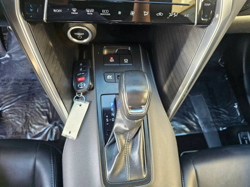 2023 Toyota Venza Nightshade Edition