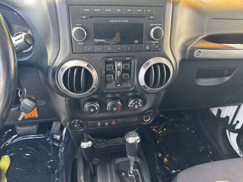 2013 Jeep Wrangler Unlimited Sport