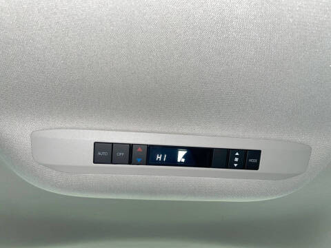 2023 Toyota Sienna LE 8-Passenger