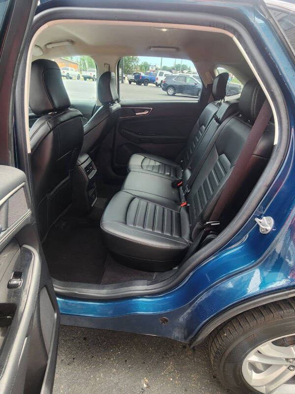 2020 Ford Edge SEL