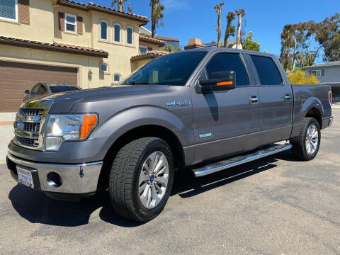 2013 Ford F-150 for sale at CALIFORNIA AUTO GROUP in San Diego CA