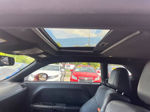 2011 Dodge Challenger SRT8 392