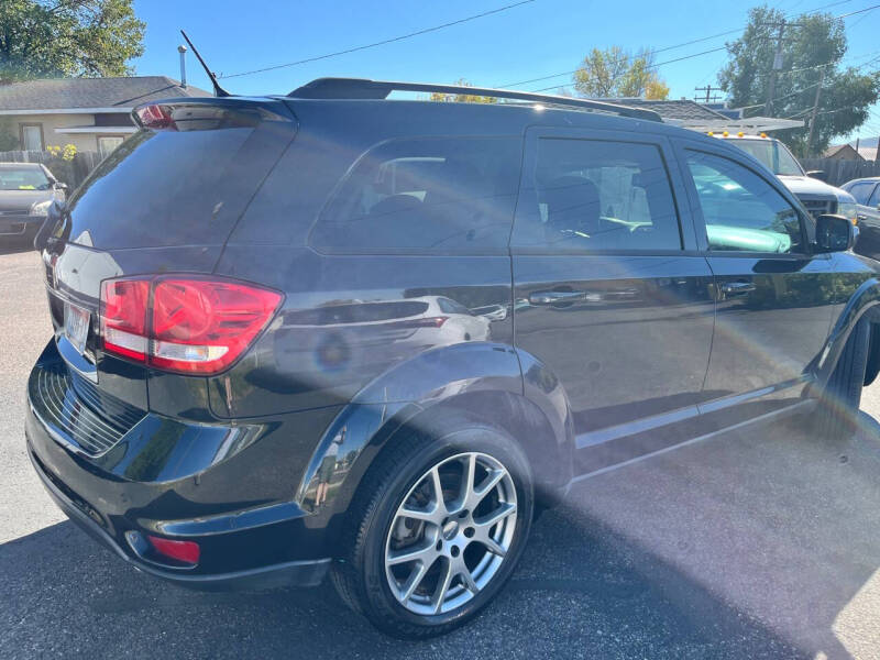 2012 Dodge Journey R/T photo 7