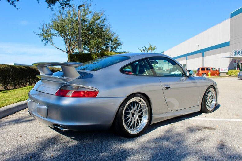 2004 Porsche 911