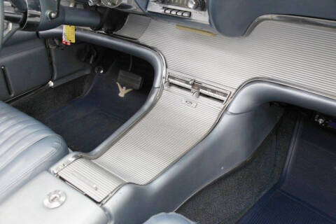 1962 Ford Thunderbird