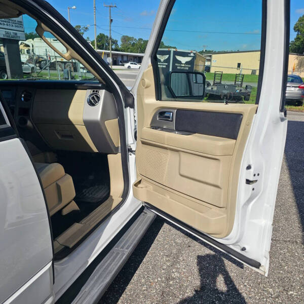2017 Ford Expedition XLT