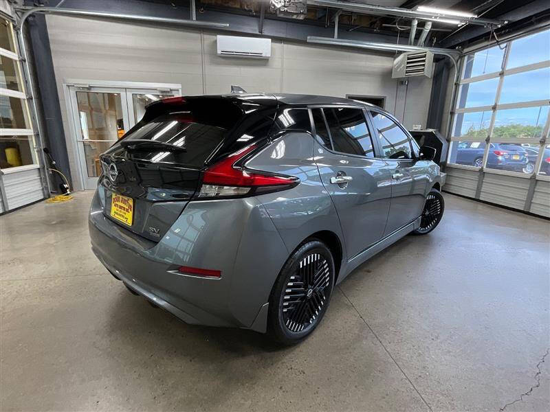 2024 Nissan LEAF SV PLUS