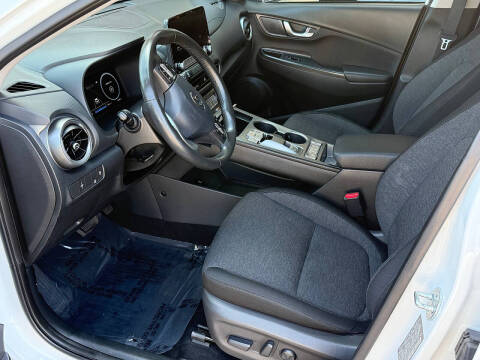 2023 Hyundai Kona Electric SEL