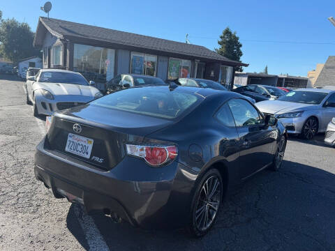 2015 Scion FR-S