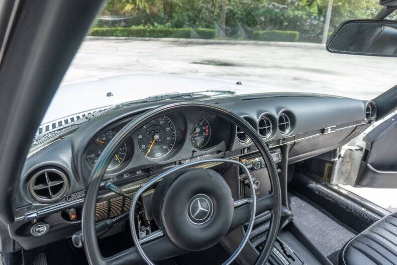 1977 Mercedes-Benz 450-Class