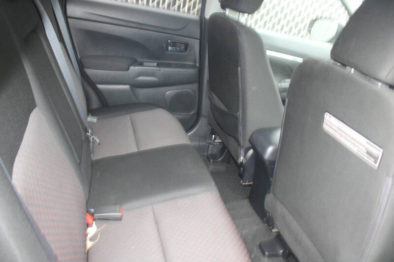 2017 Mitsubishi Outlander Sport 2.4 SE