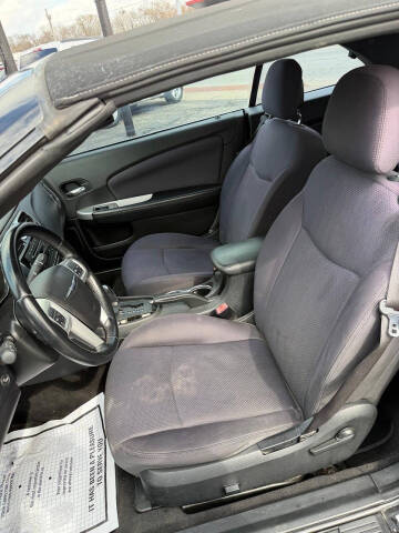 2013 Chrysler 200 Touring