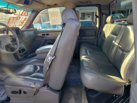 2003 GMC Sierra 1500 Denali