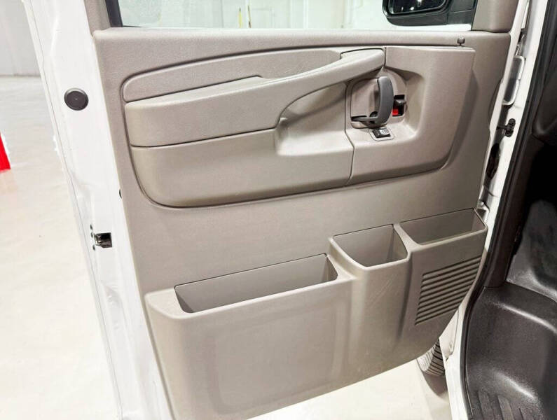 2014 Chevrolet Express LS 3500