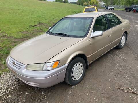 1998 Toyota Camry for sale at Blue Line Auto Group in Portland OR