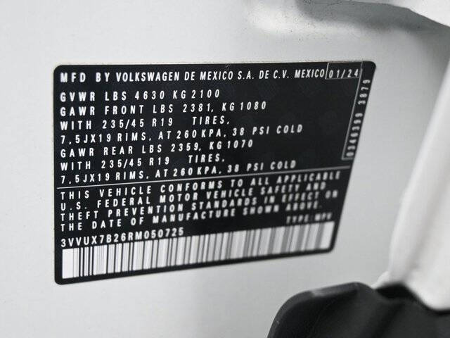 2024 Volkswagen Taos SE 4Motion