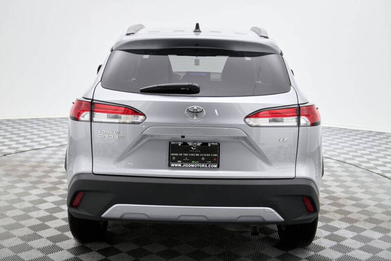 2025 Toyota Corolla Cross LE