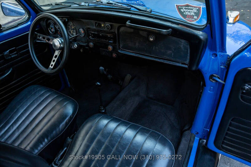 1972 Volkswagen Super Beetle