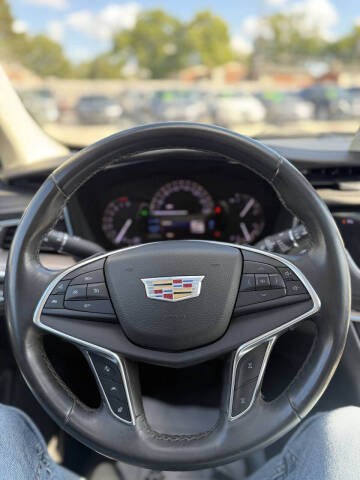 2017 Cadillac XT5 Luxury