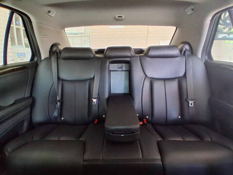 2009 Cadillac DTS Luxury 5-Passenger