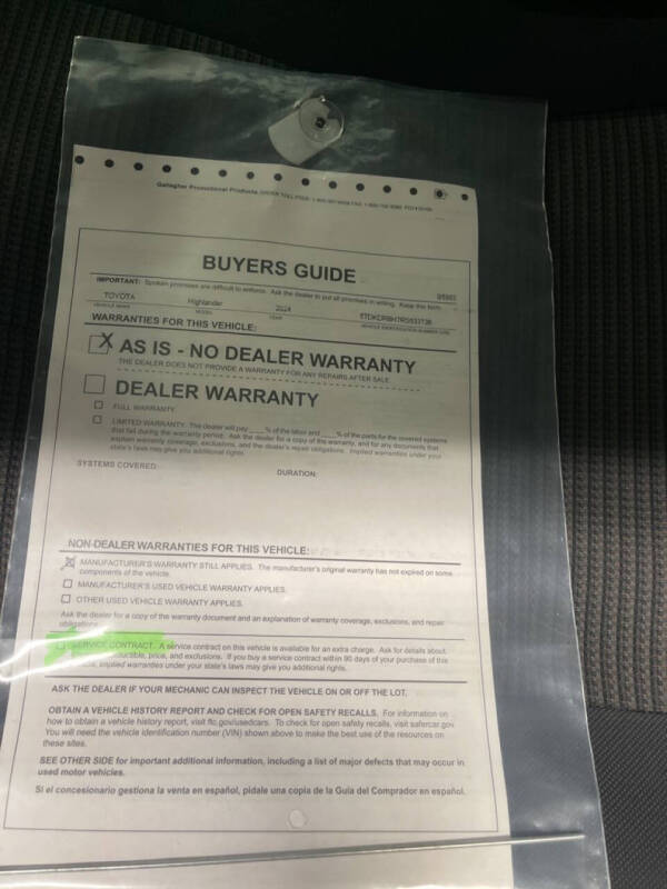 2024 Toyota Highlander LE