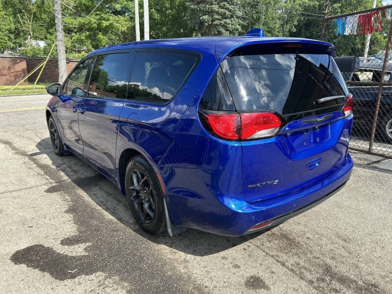 2018 Chrysler Pacifica Touring Plus