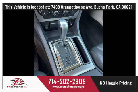 2005 Chrysler 300 SRT-8