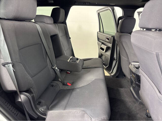 2025 Toyota Sequoia SR5