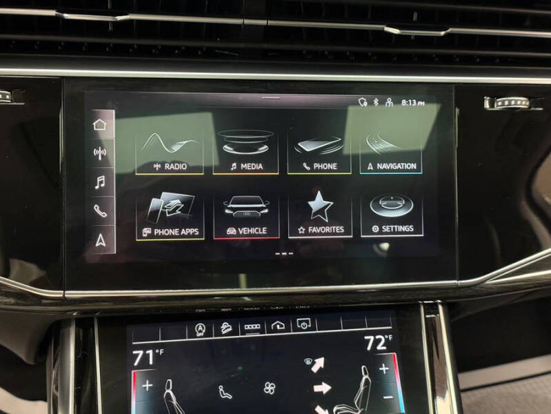 2022 Audi Q7 quattro Premium Plus 55 TFSI