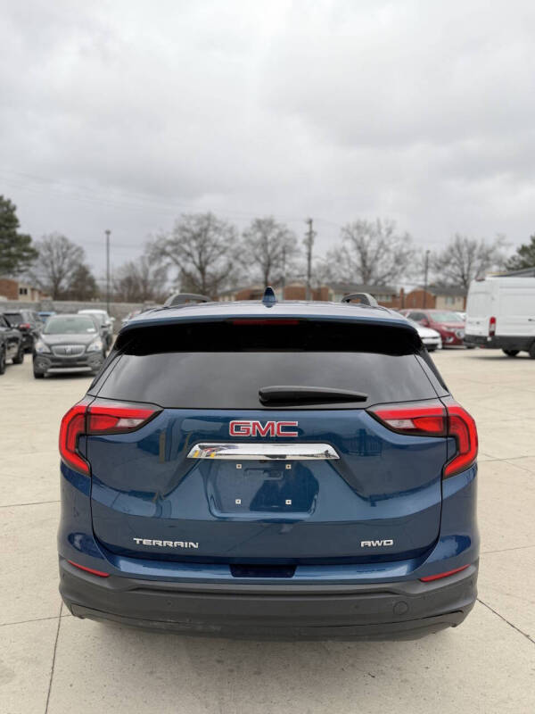 2021 GMC Terrain SLE