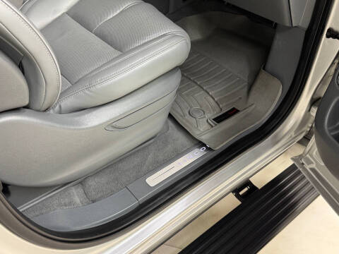 2019 Lincoln Navigator Select