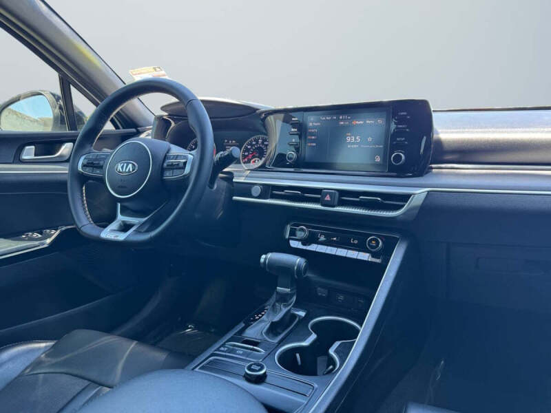 2021 Kia K5