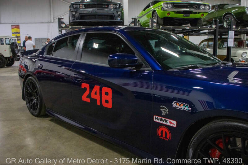 2015 Dodge Charger SRT Hellcat