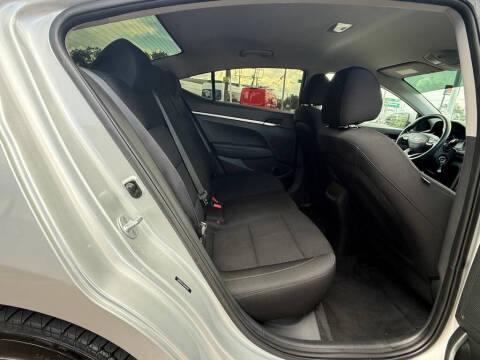 2019 Hyundai Elantra