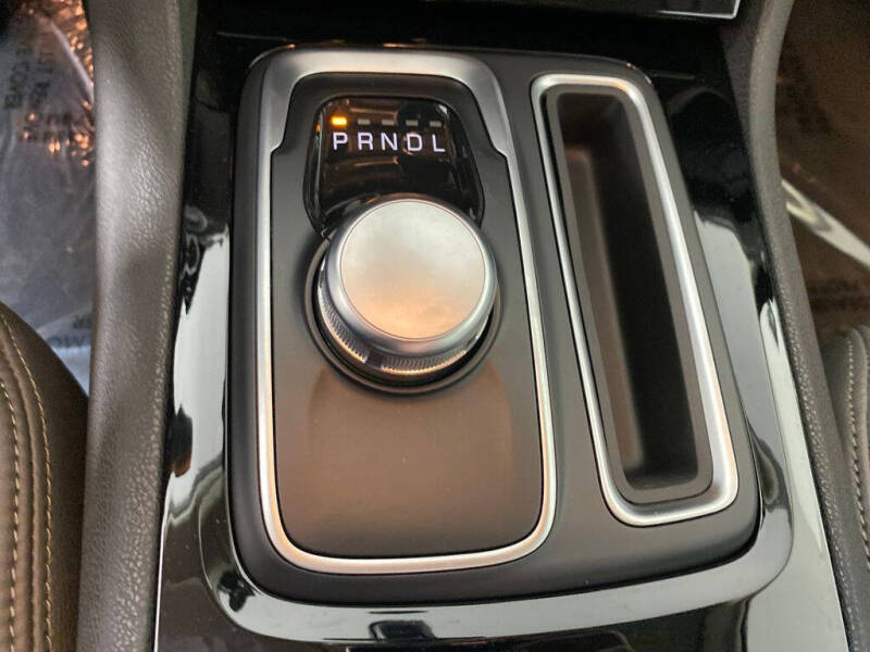 2023 Chrysler 300 Touring